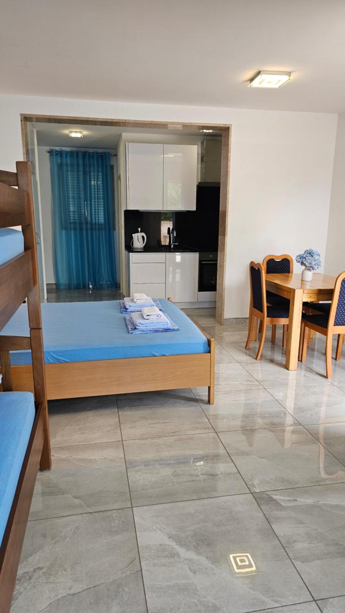 Barnjak Apartman *